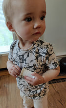 Load image into Gallery viewer, Adjustable Shoulder Shirt and Tank Top